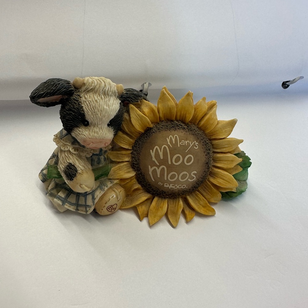 Mary's Moo Moos Cow Figurine with Sunflower